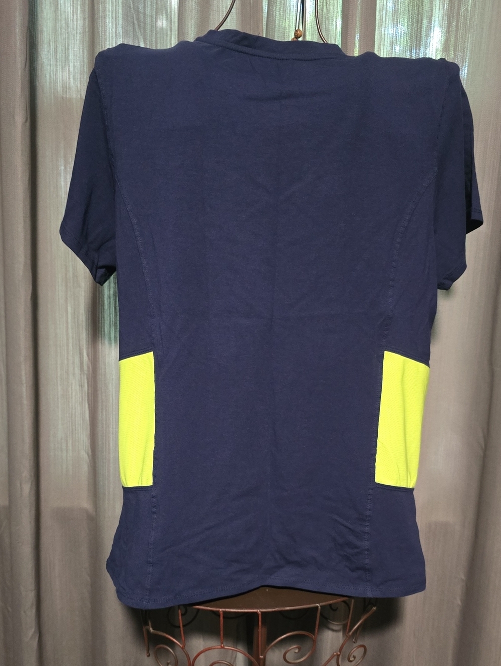 Tron Top - Picture 2 of 6